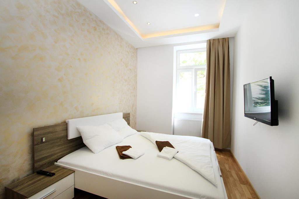 Aurellia Deluxe Apartments Wina Bagian luar foto