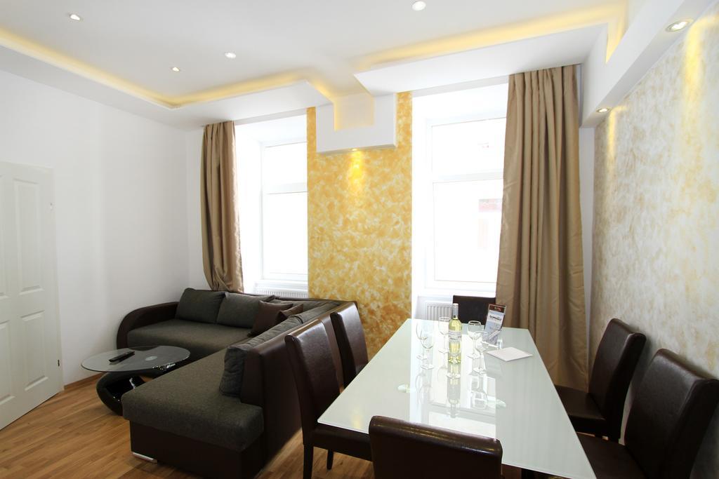 Aurellia Deluxe Apartments Wina Ruang foto