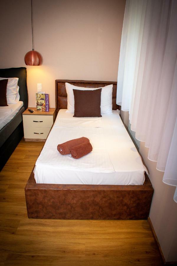Aurellia Deluxe Apartments Wina Bagian luar foto