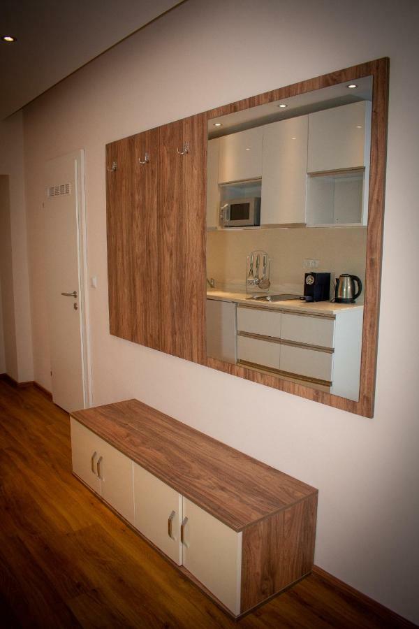 Aurellia Deluxe Apartments Wina Bagian luar foto