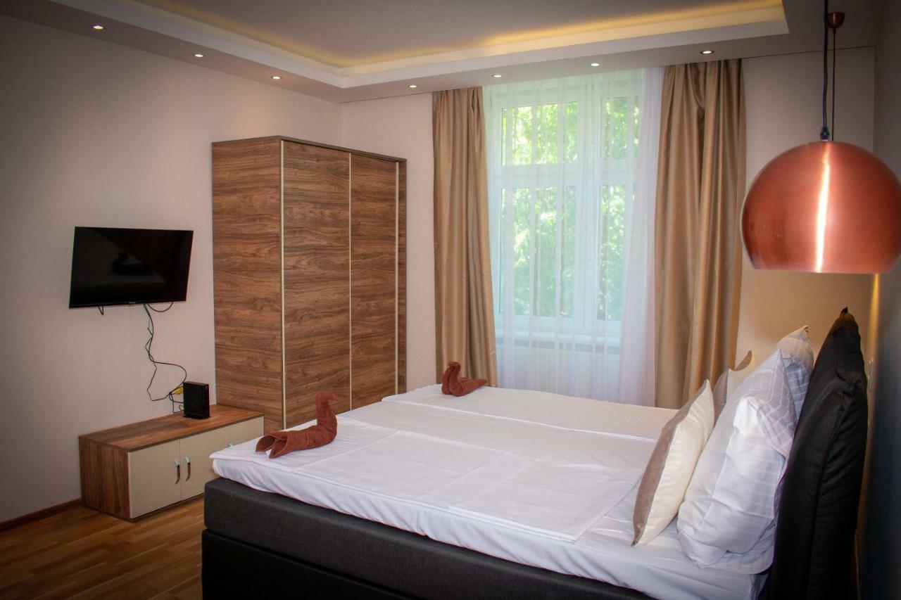 Aurellia Deluxe Apartments Wina Bagian luar foto